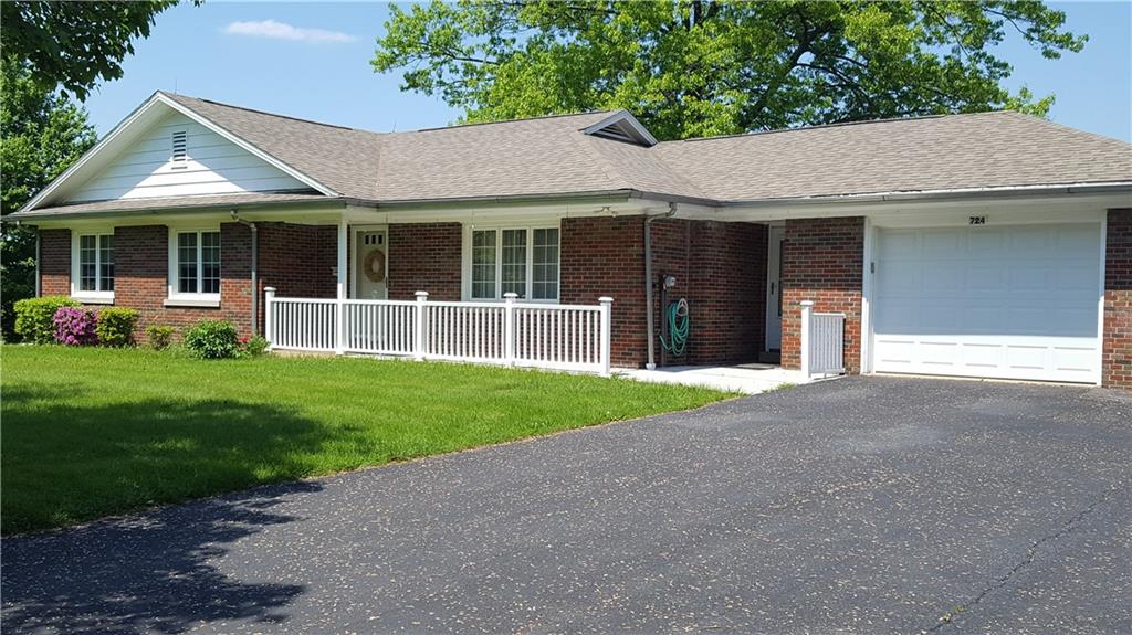 724 Mercer Road Butler, PA 16001 - Photo 1 of 24 Gallery Image 1