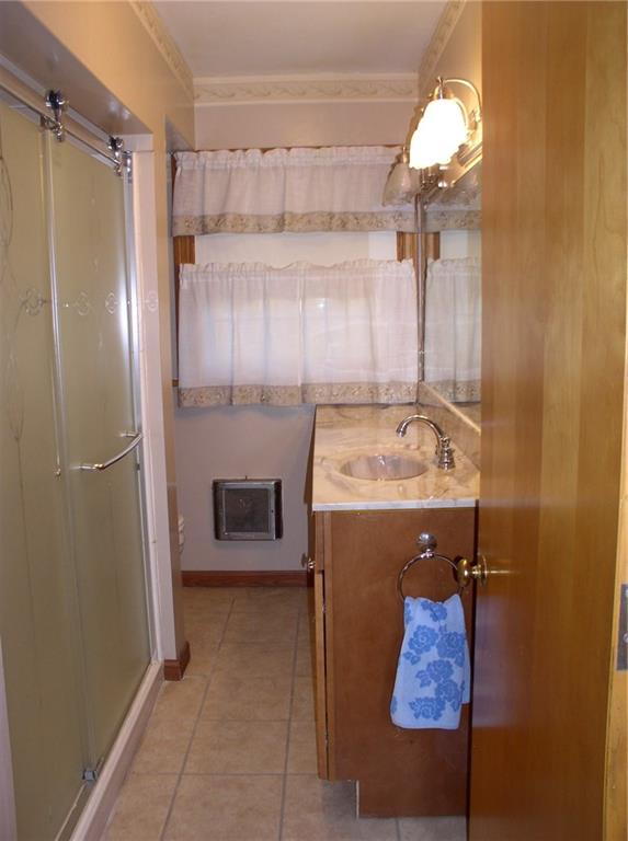 724 Mercer Road Butler, PA 16001 - Photo 11 of 24 Gallery Image 11