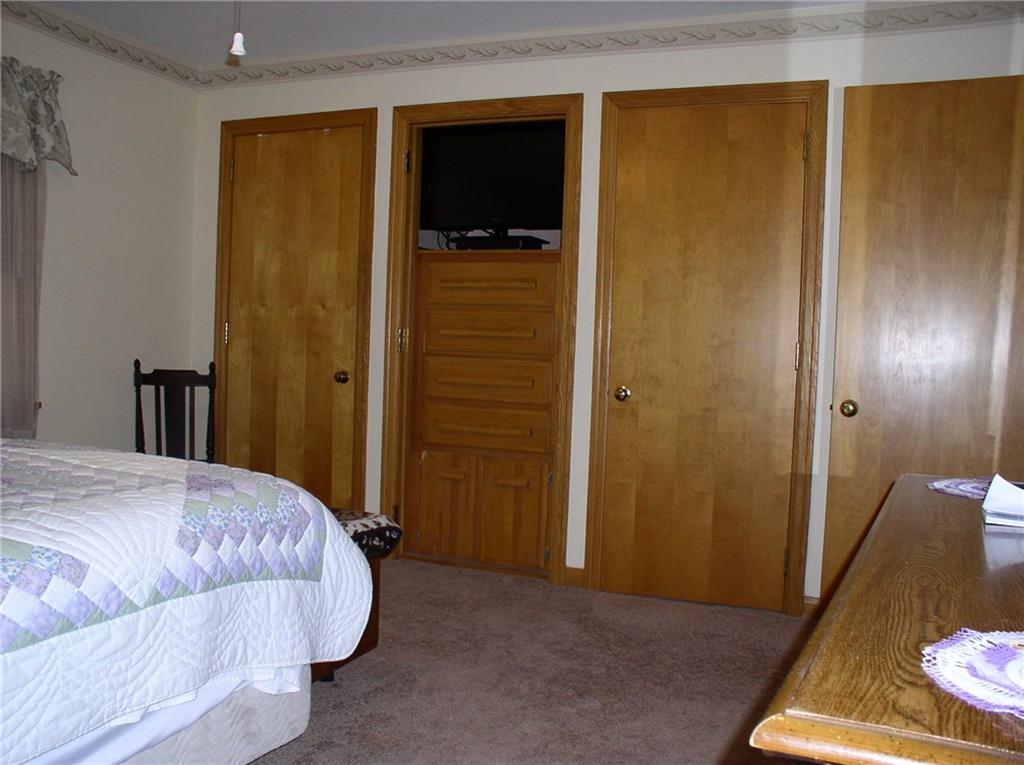 724 Mercer Road Butler, PA 16001 - Photo 8 of 24 Gallery Image 8