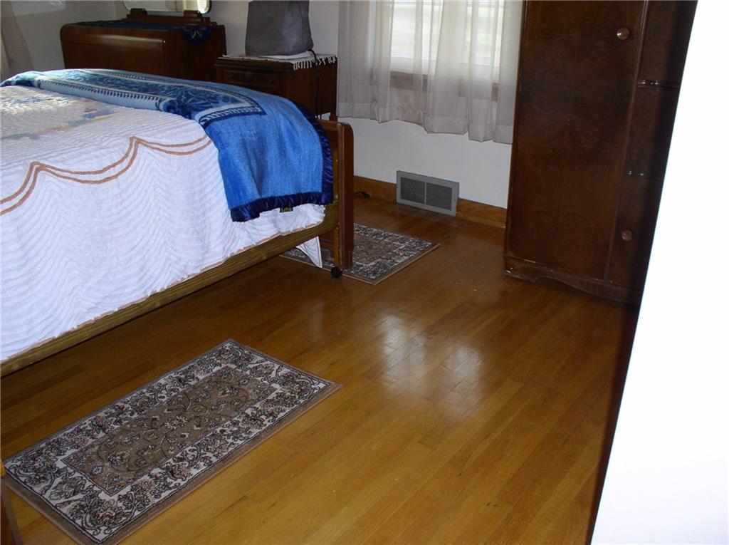 724 Mercer Road Butler, PA 16001 - Photo 9 of 24 Gallery Image 9
