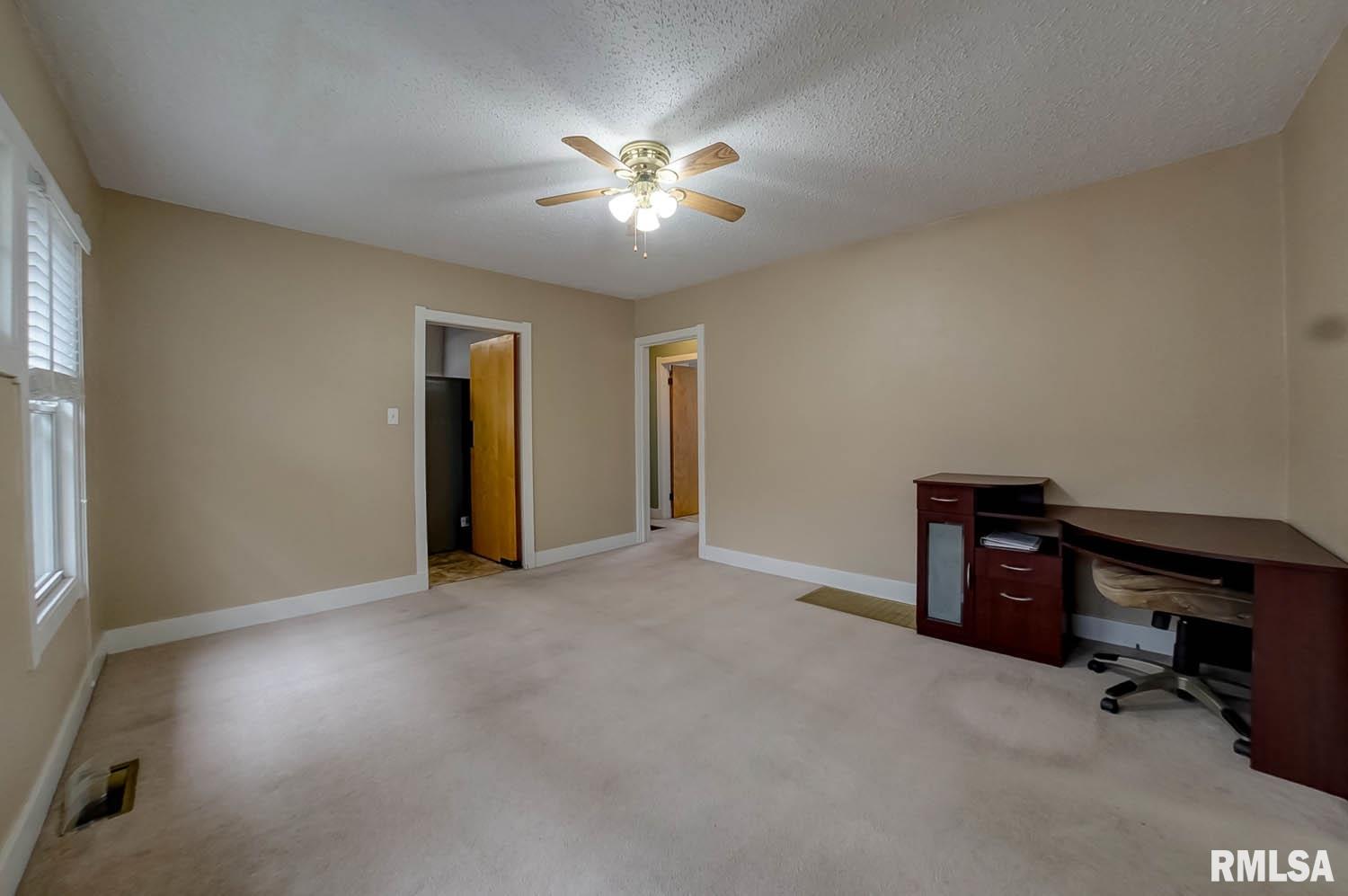 2048 South 5th Street Springfield, IL 62703 - Photo 24 of 40
