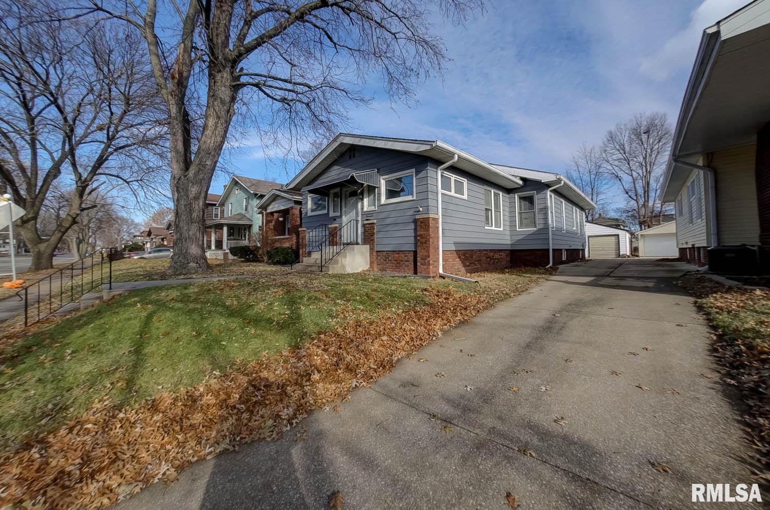 2048 South 5th Street Springfield, IL 62703 - Photo 3 of 40