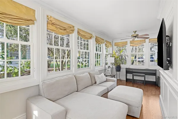 $2,300,000 | 20 Forest Lane, Scarsdale, NY 10583