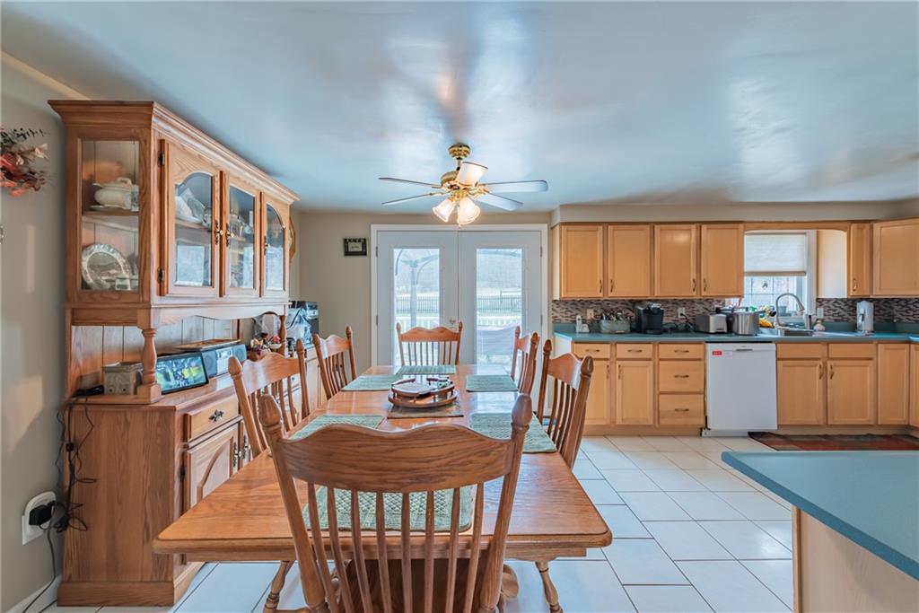 508 State Park Road New Alexandria, PA 15670 - Photo 3 of 22 Gallery Image 3
