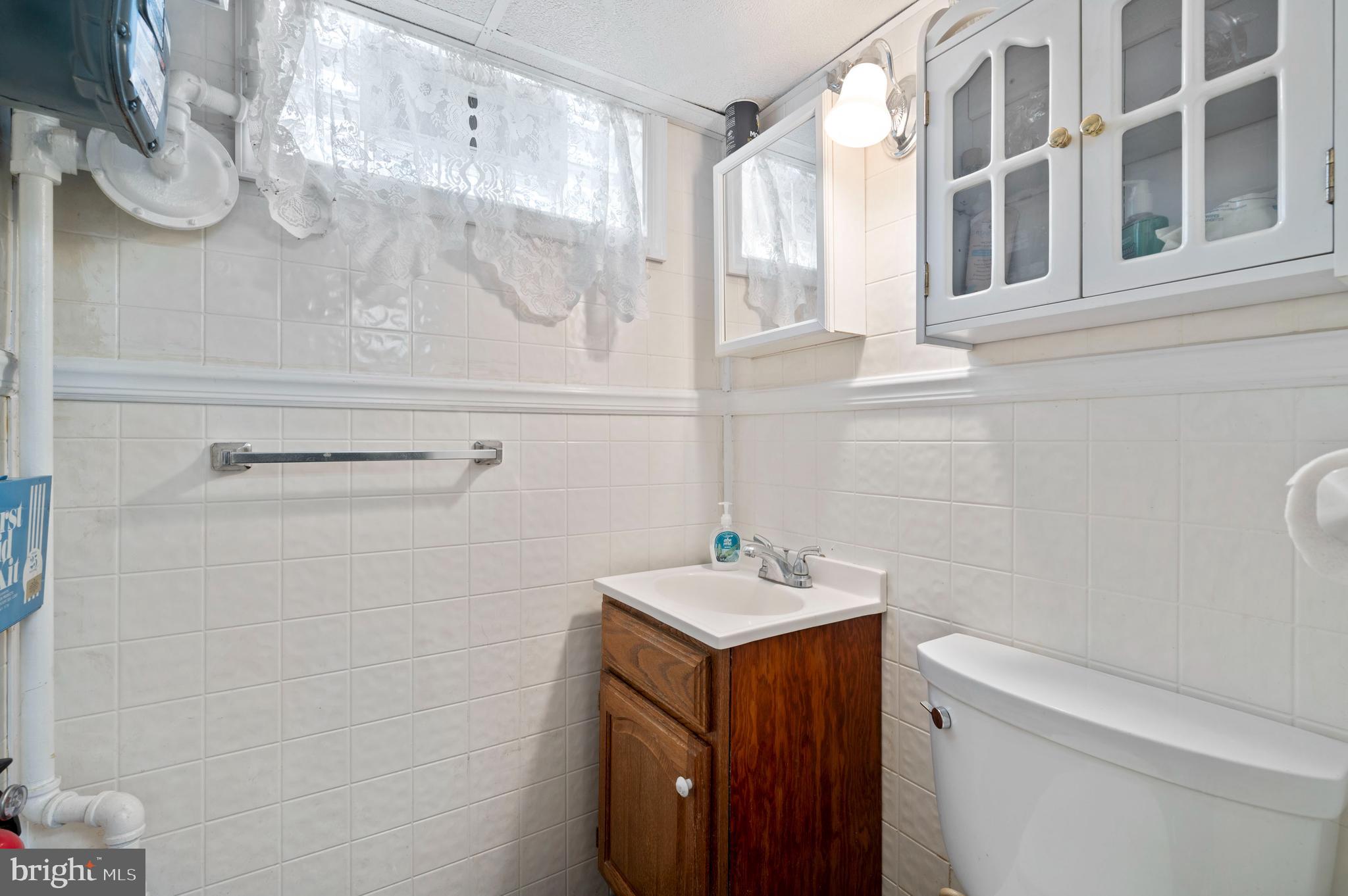 805 Charette Road Philadelphia, PA 19115 - Photo 11 of 15