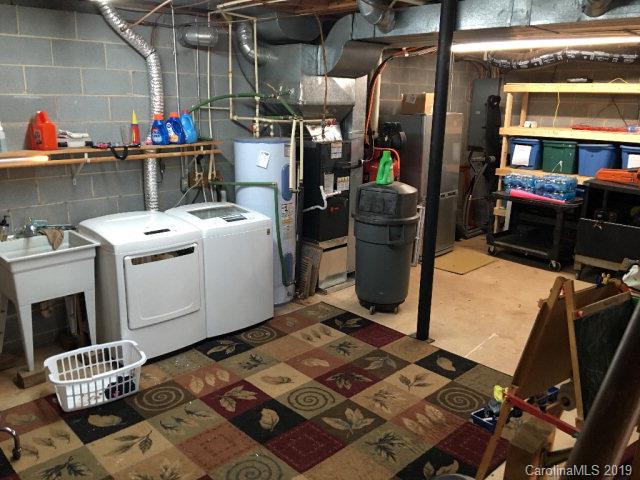 820 Stacy Hill Road Marion, NC 28752 - Photo 2 of 33 Gallery Image 2