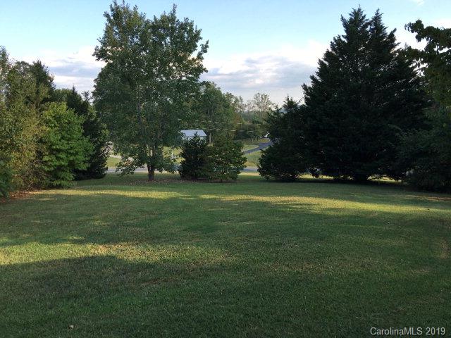 820 Stacy Hill Road Marion, NC 28752 - Photo 8 of 33 Gallery Image 8