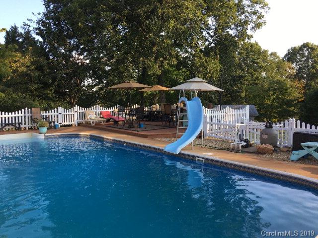 820 Stacy Hill Road Marion, NC 28752 - Photo 9 of 33 Gallery Image 9