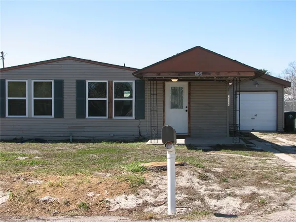 $164,500 | 420 Anchor Street, Corpus Christi, TX 78418