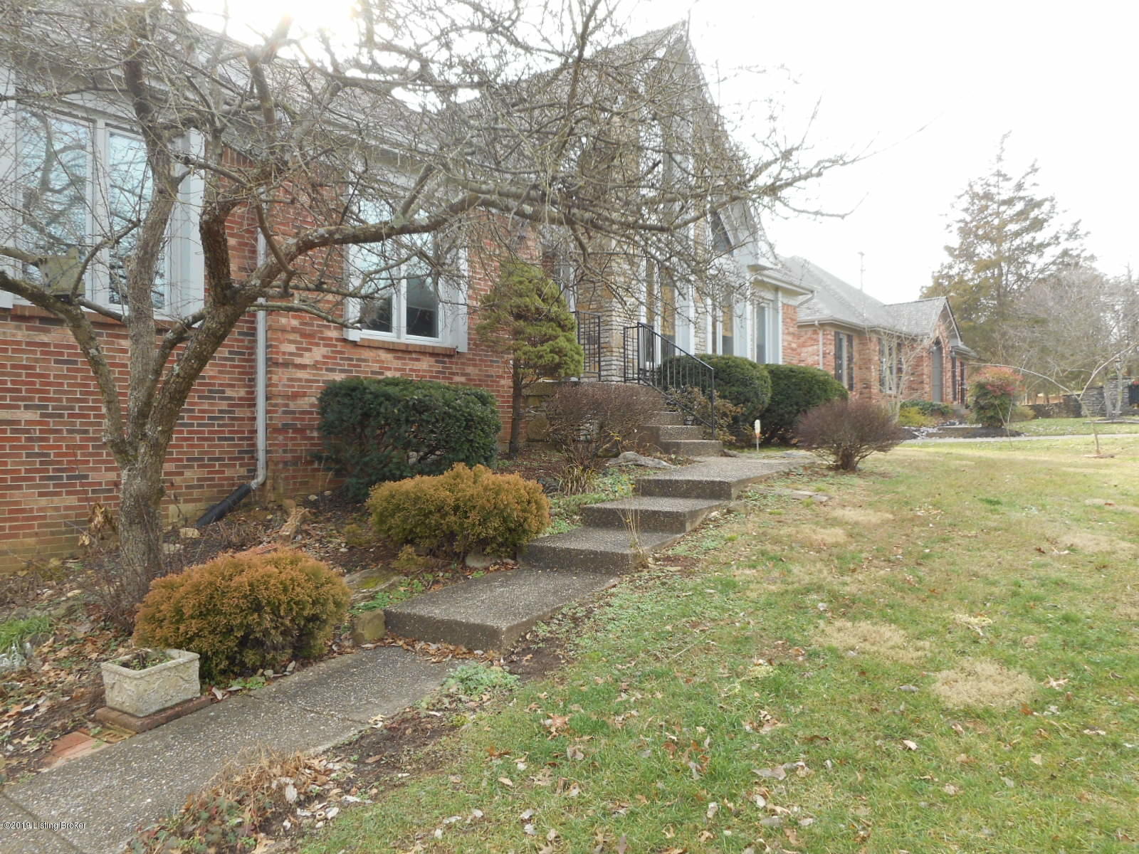 12402 Kirkham Road Louisville, KY 40299 - Photo 13 of 45 DSCN2780