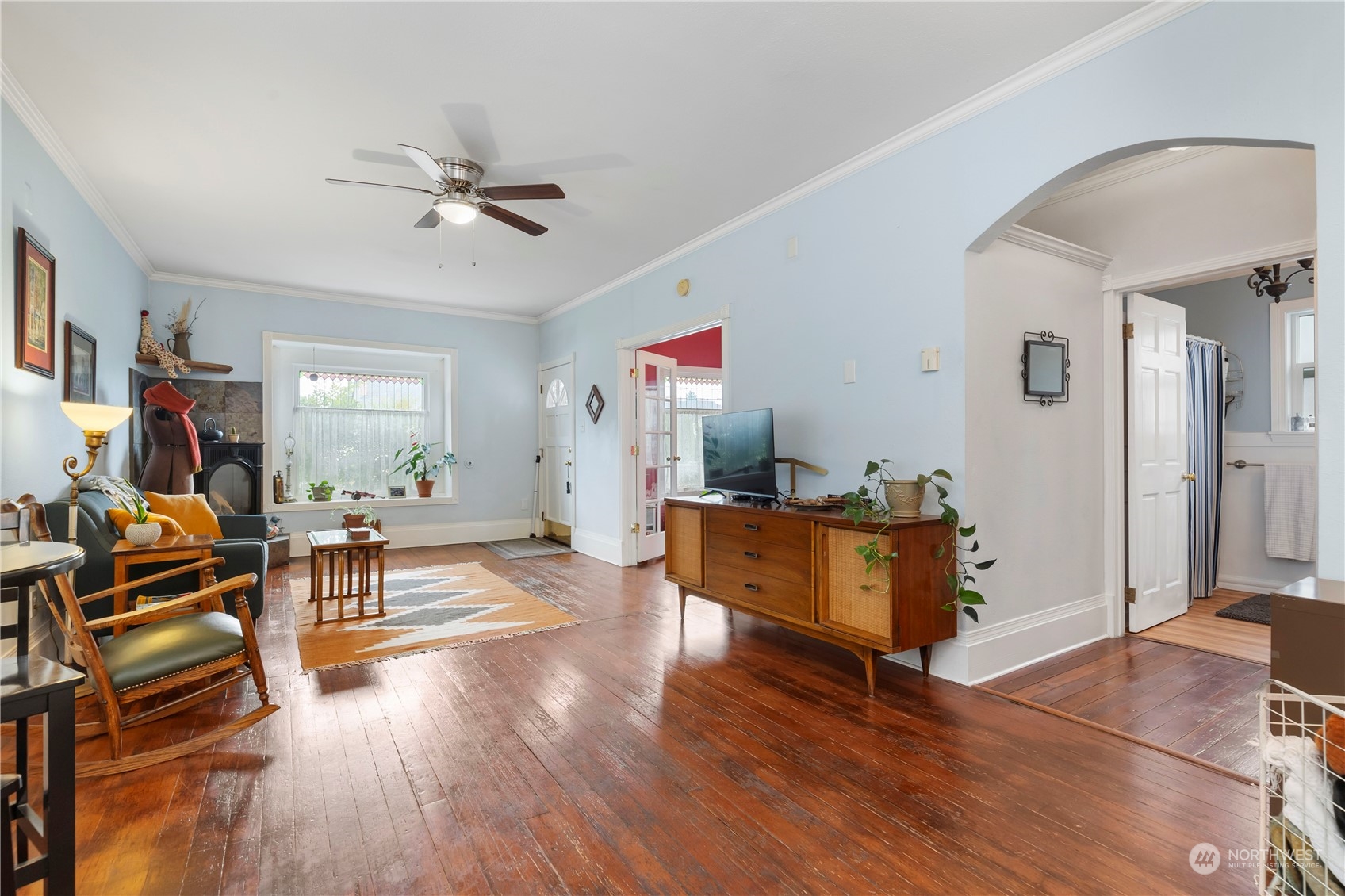 2812 19th Street Everett, WA 98201 - Photo 6 of 27 a living room with furniture and a wooden floor
