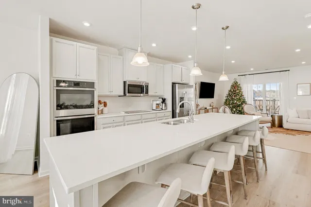 $408,000 | 7913 Independence Drive, Spotsylvania, VA 22553