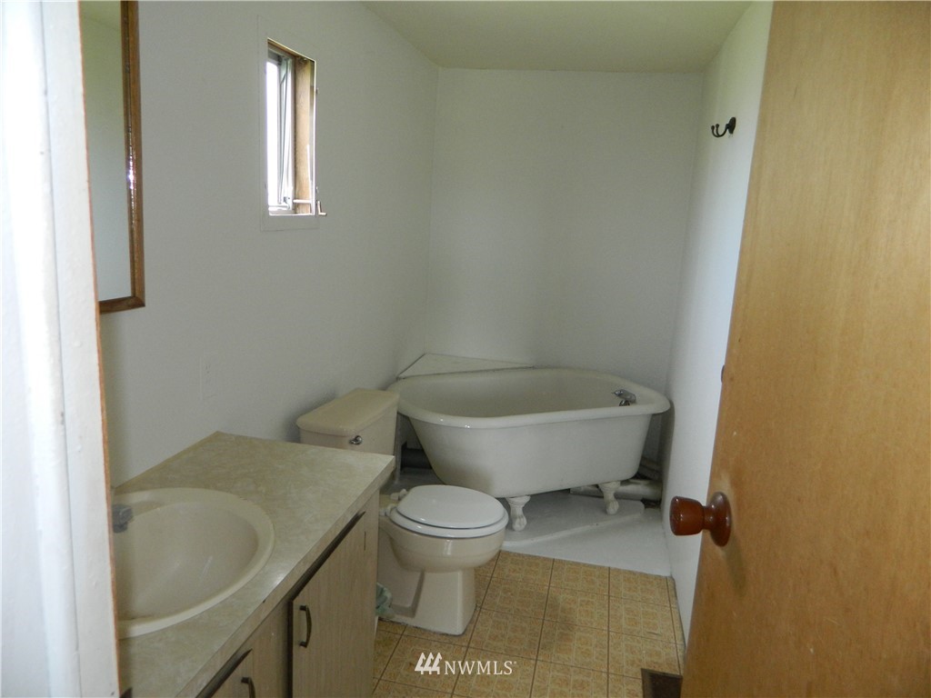 15 Windy Flat Road Tonasket, WA 98855 - Photo 12 of 14 Gallery Image 12