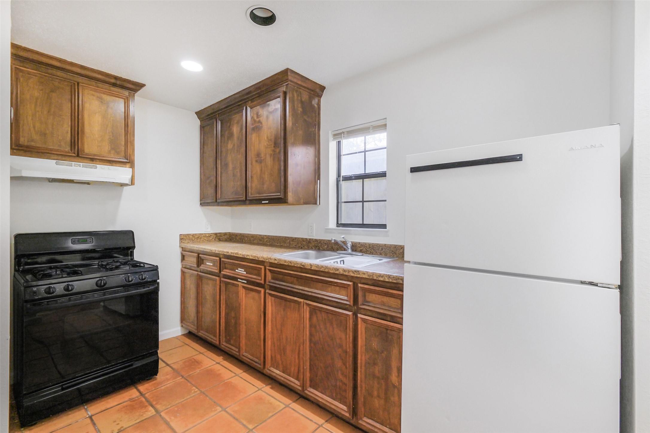 402 Bomar Street Houston, TX 77006 - Photo 5 of 14