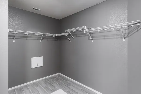 $2,300 | 692 Scheel, Kyle, TX 78640