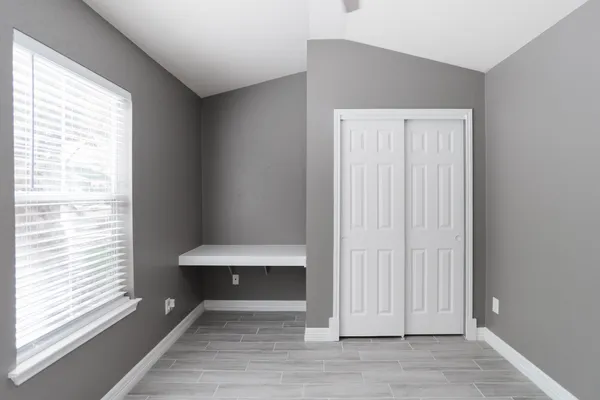 $2,300 | 692 Scheel, Kyle, TX 78640