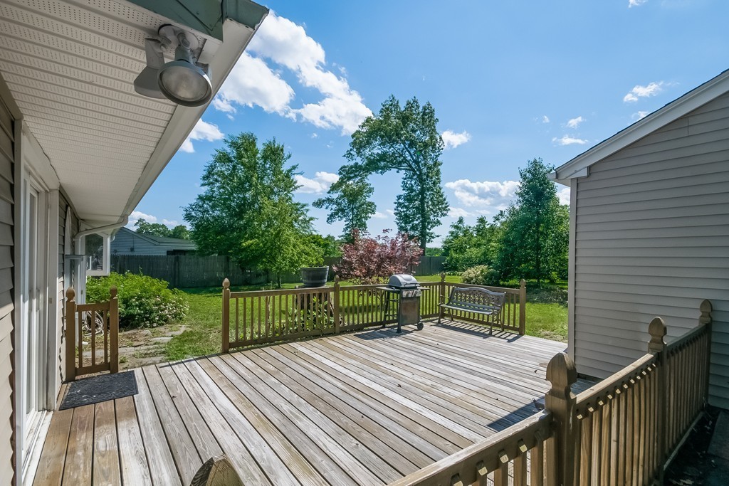 56 Old Farm Road Springfield, MA 01119 - Photo 15 of 19 Gallery Image 15