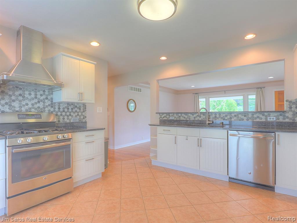 14480 24 Mile Road Utica, MI 48315 - Photo 20 of 32