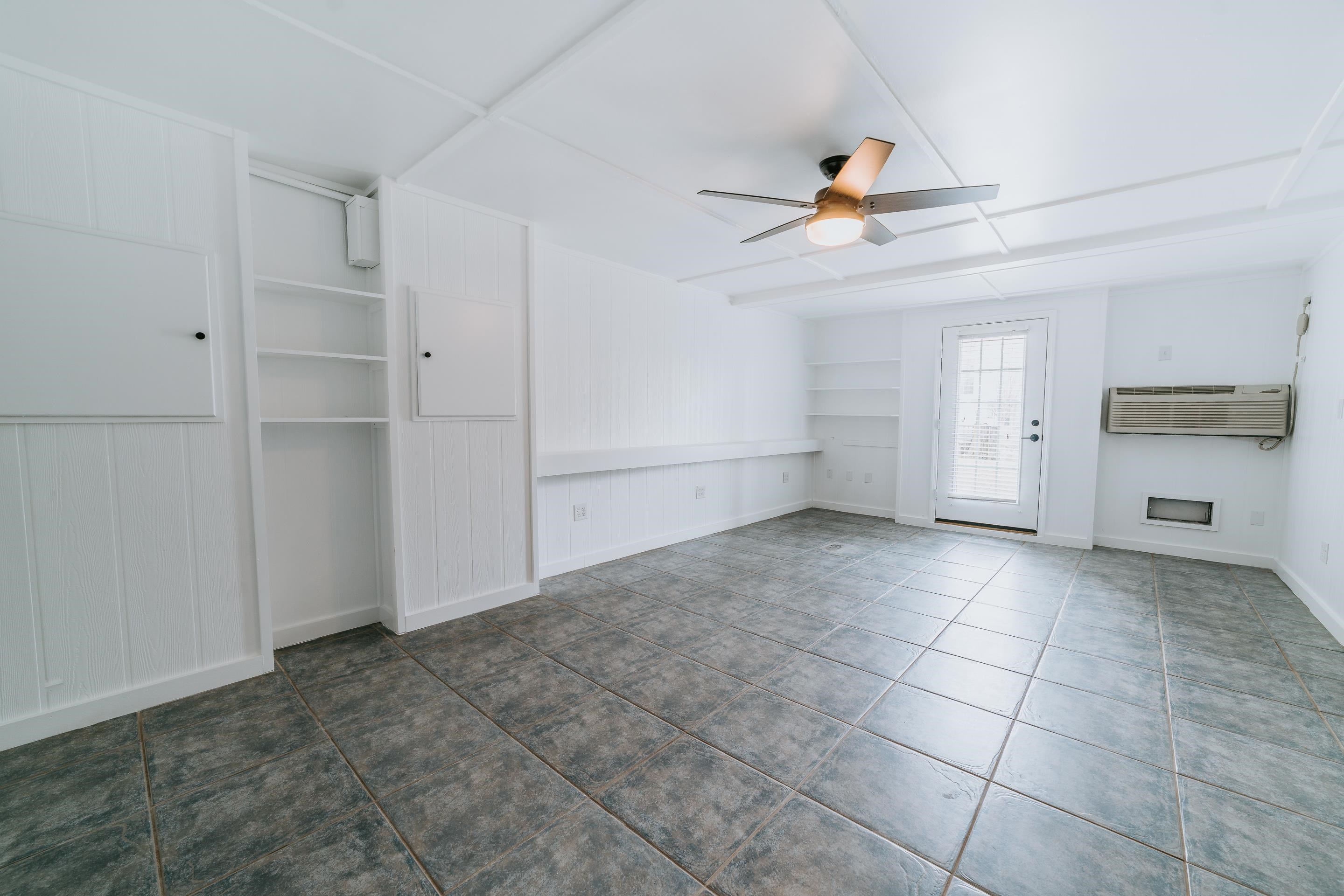 710 South Mobile Street, Unit 17 Fairhope, AL 36532 - Photo 7 of 31