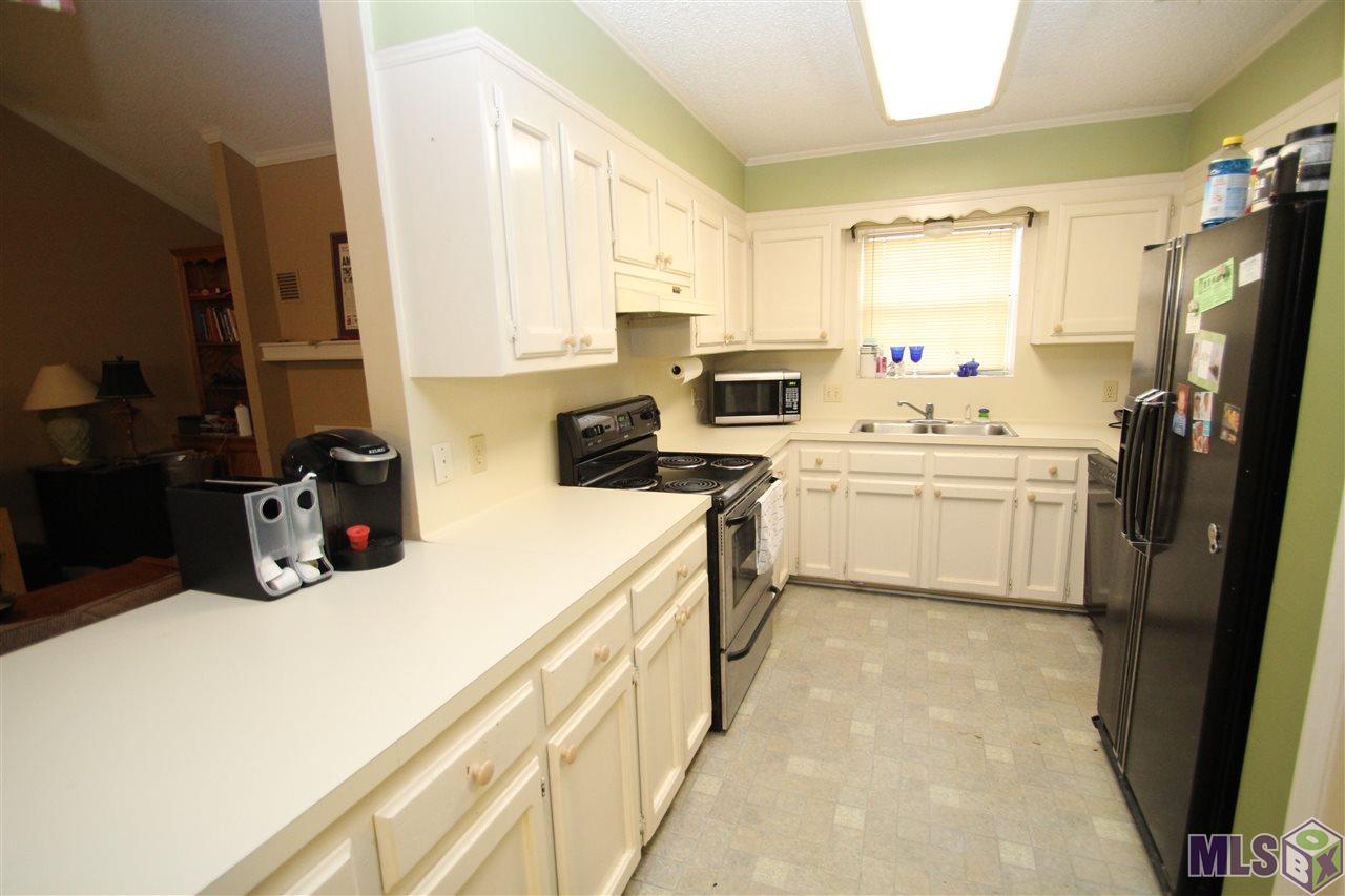 15387 Springwood Avenue Baton Rouge, LA 70817 - Photo 9 of 16 Gallery Image 9