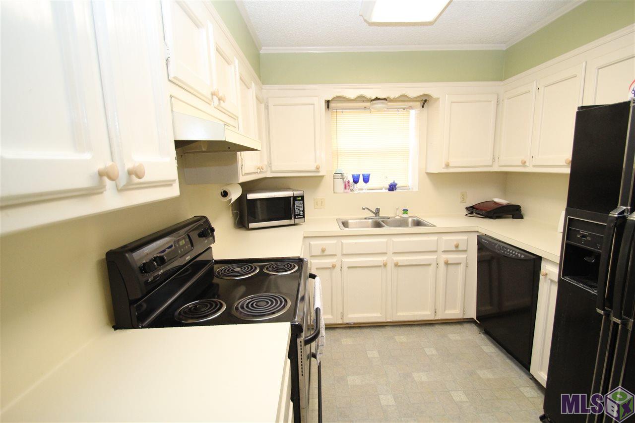 15387 Springwood Avenue Baton Rouge, LA 70817 - Photo 10 of 16 Gallery Image 10