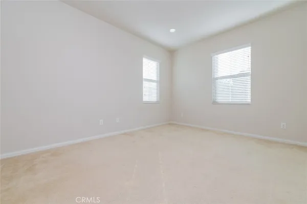 $5,000 | 183 Bright Poppy, Irvine, CA 92618