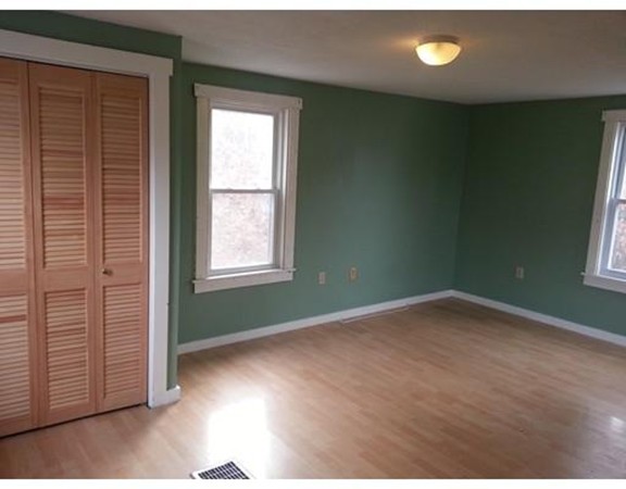 237 South Street Athol, MA 01331 - Photo 8 of 8 Gallery Image 8