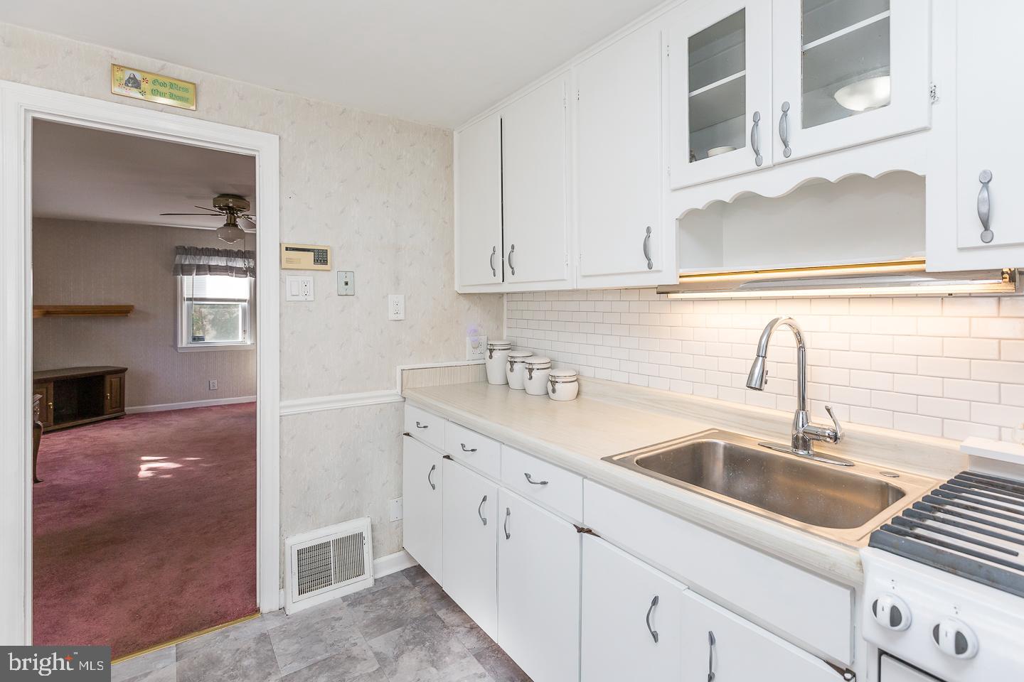 628 North Eagle Road Havertown, PA 19083 - Photo 16 of 36