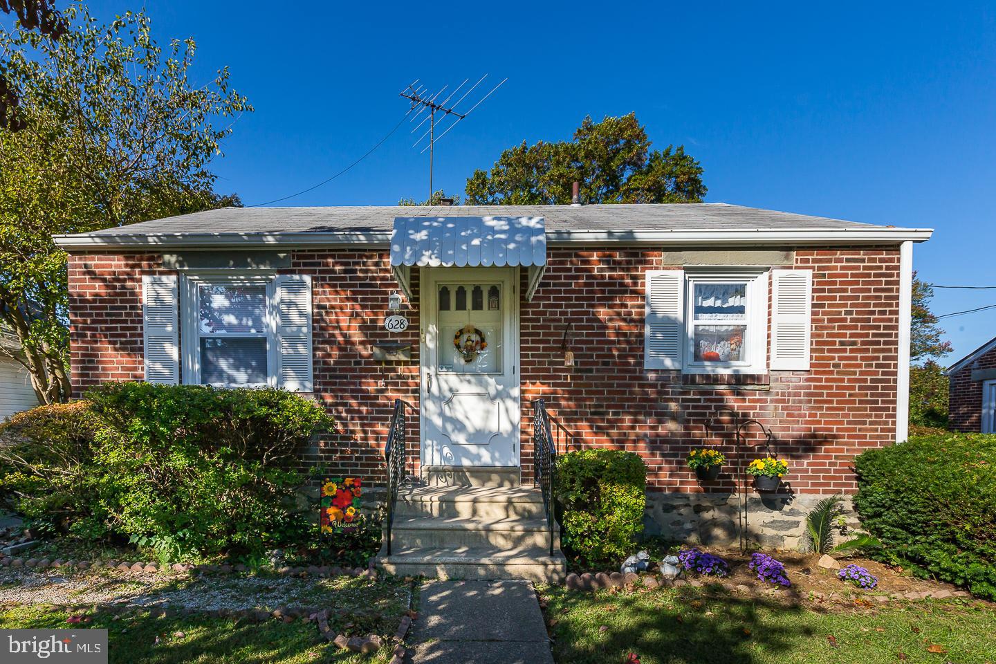 628 North Eagle Road Havertown, PA 19083 - Photo 8 of 36