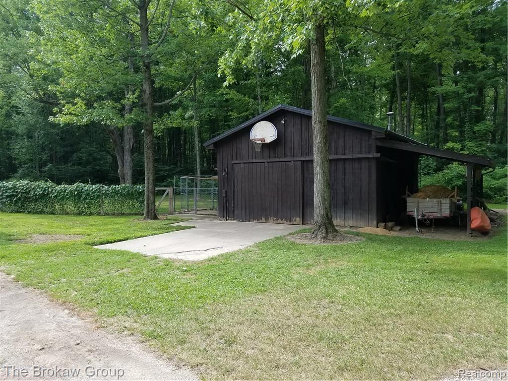 3630 Washburn Road Vassar, MI 48768 - Photo 19 of 74 12.jpg