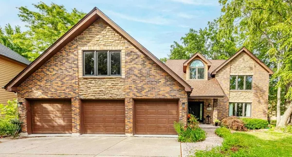 $865,000 | 2734 Alyssa Drive, Naperville, IL 60565