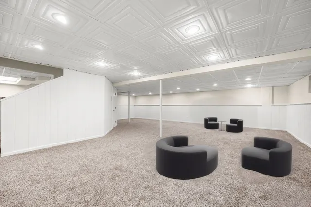 $895,000 | 2734 Alyssa Drive, Naperville, IL 60565