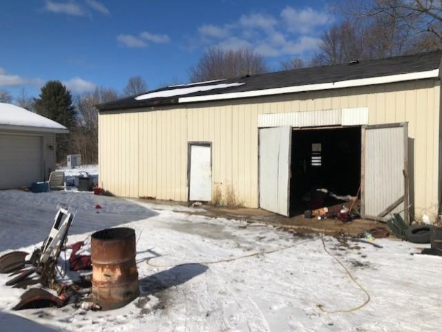 5936 Brunswick Road Holton, MI 49425 - Photo 8 of 14 thumbnail_IMG_0991