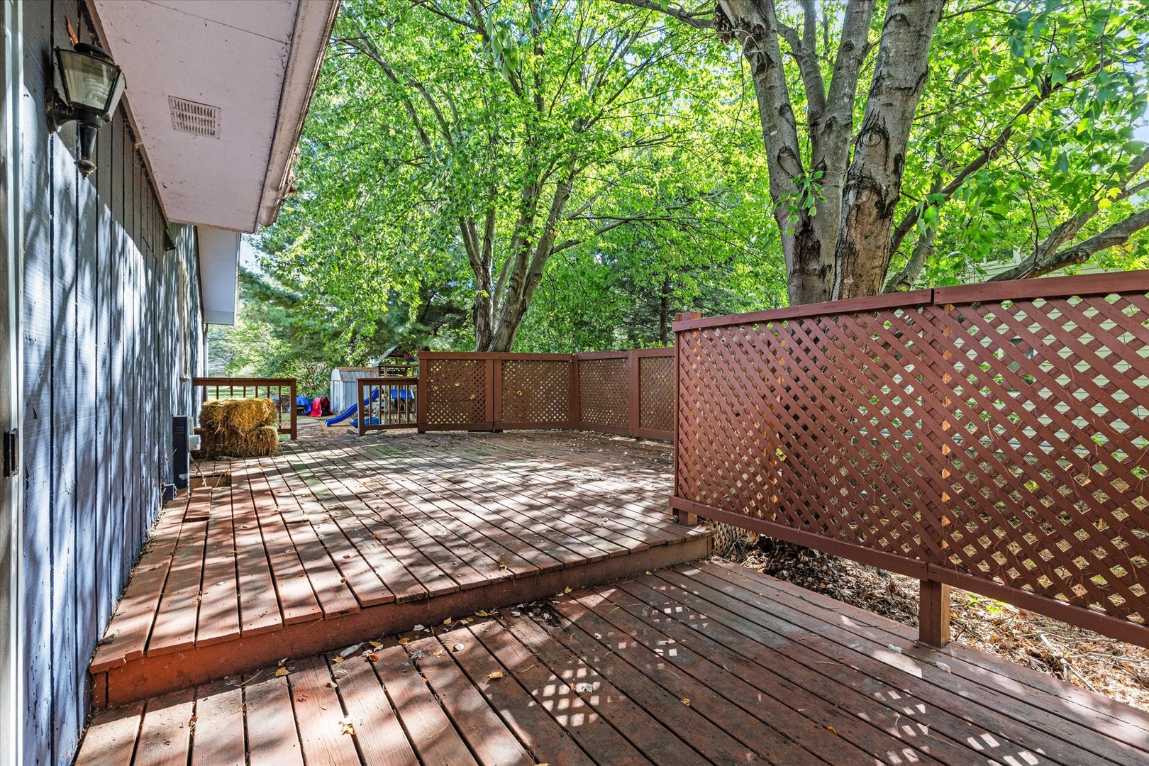 3440 Cardinal Lane Morris, IL 60450 - Photo 33 of 34 a view of a yard with wooden fence