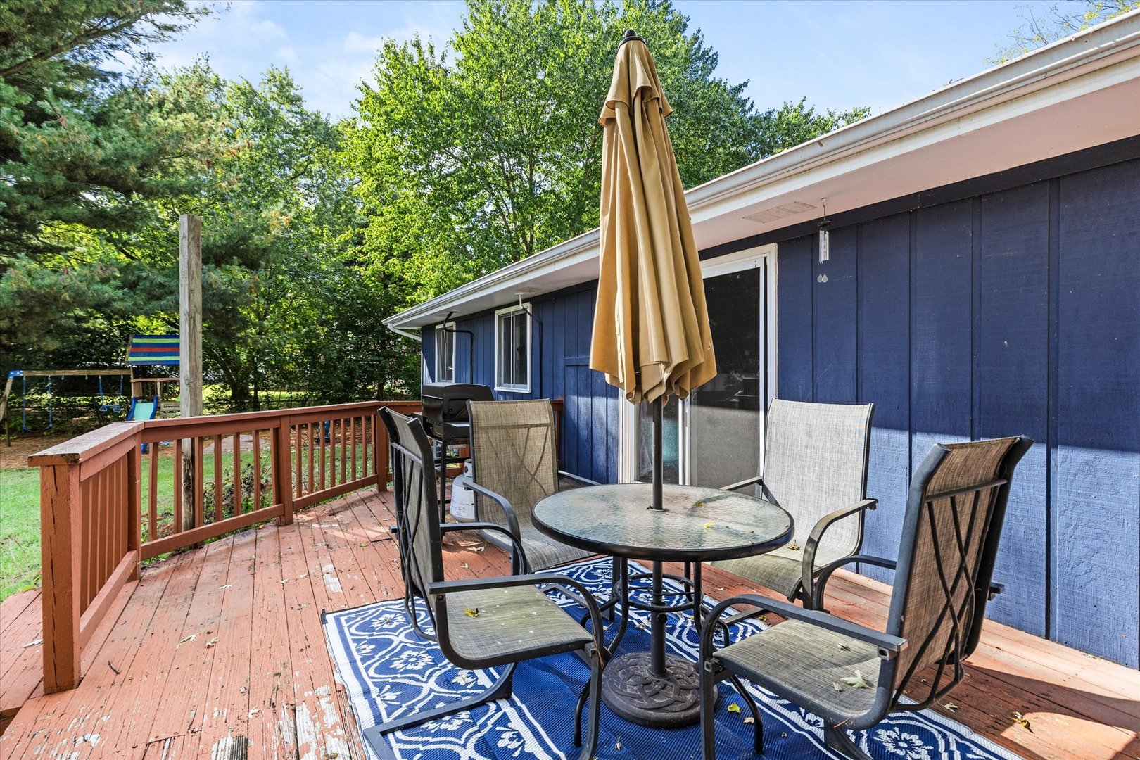 3440 Cardinal Lane Morris, IL 60450 - Photo 34 of 34 a view of balcony with furniture and wooden deck