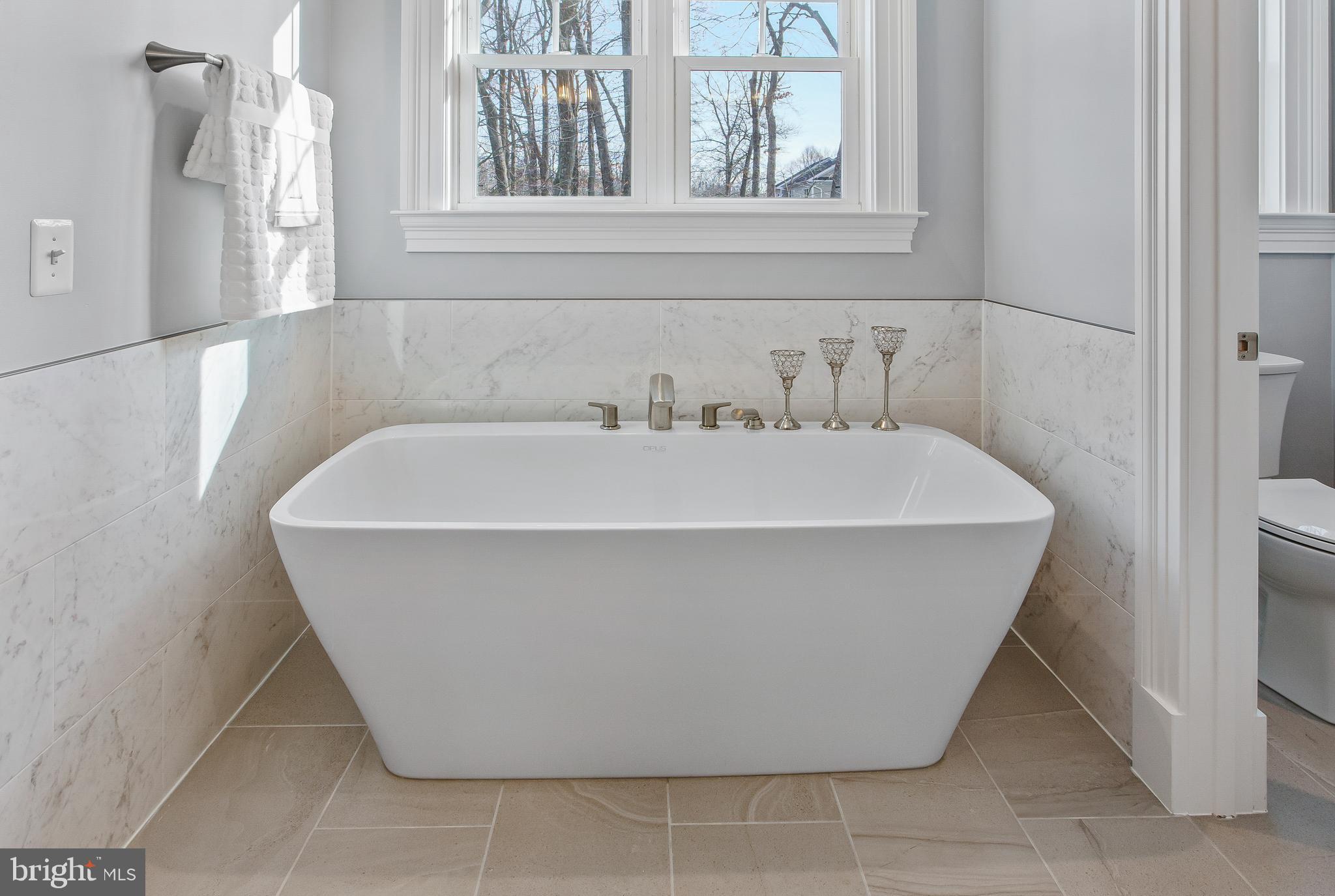 106 Tapawingo Road Southwest Vienna, VA 22180 - Photo 21 of 49