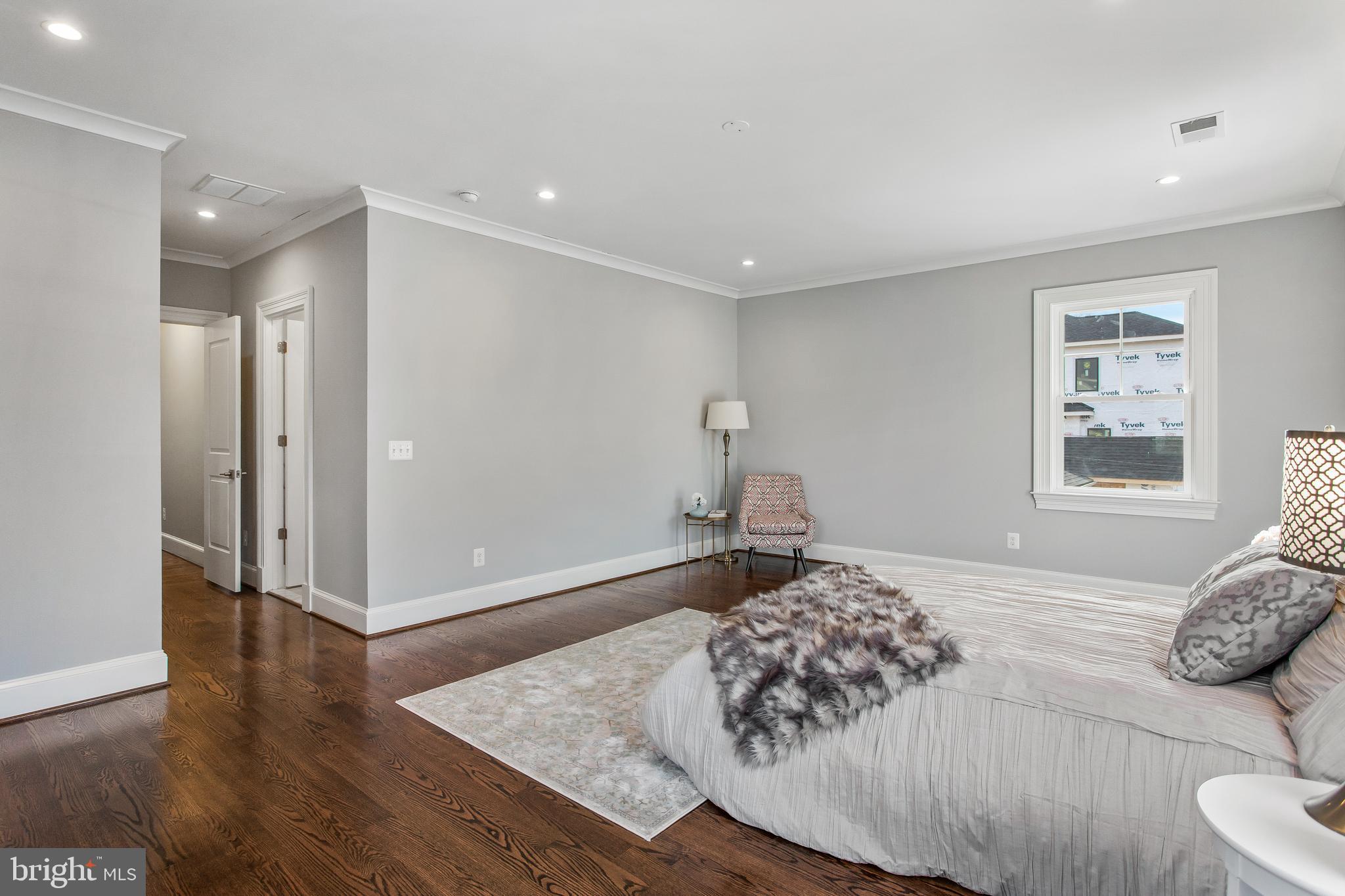 106 Tapawingo Road Southwest Vienna, VA 22180 - Photo 23 of 49