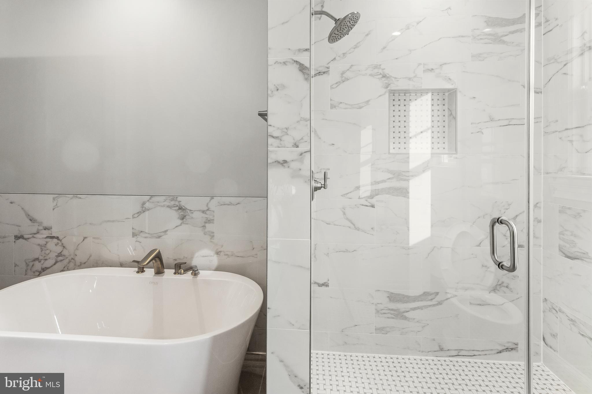 106 Tapawingo Road Southwest Vienna, VA 22180 - Photo 26 of 49