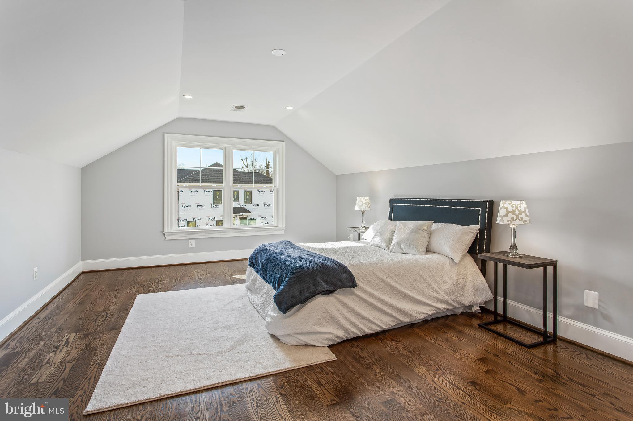 106 Tapawingo Road Southwest Vienna, VA 22180 - Photo 28 of 49