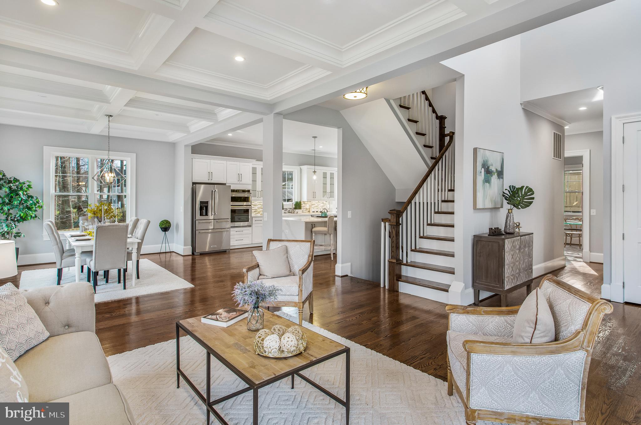 106 Tapawingo Road Southwest Vienna, VA 22180 - Photo 4 of 49