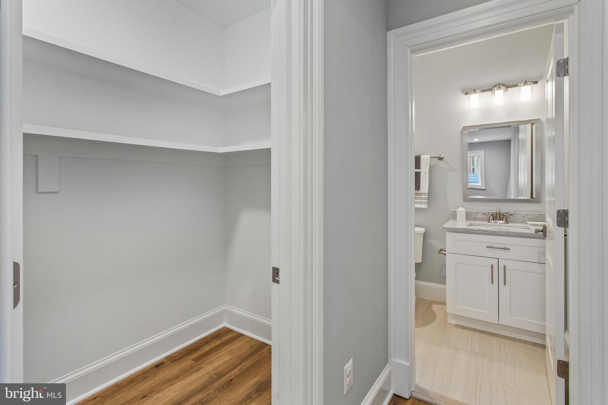 106 Tapawingo Road Southwest Vienna, VA 22180 - Photo 32 of 49