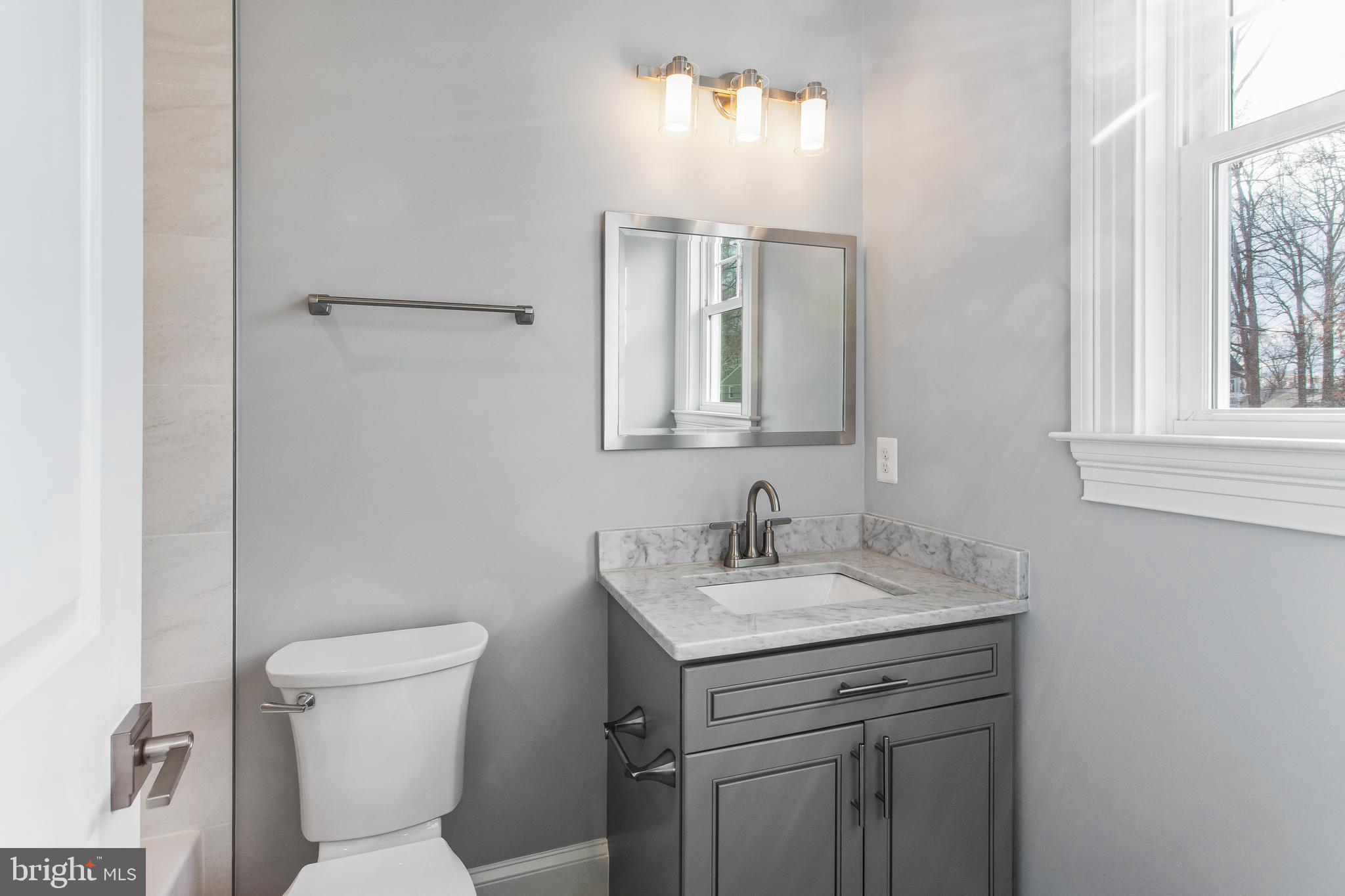 106 Tapawingo Road Southwest Vienna, VA 22180 - Photo 34 of 49