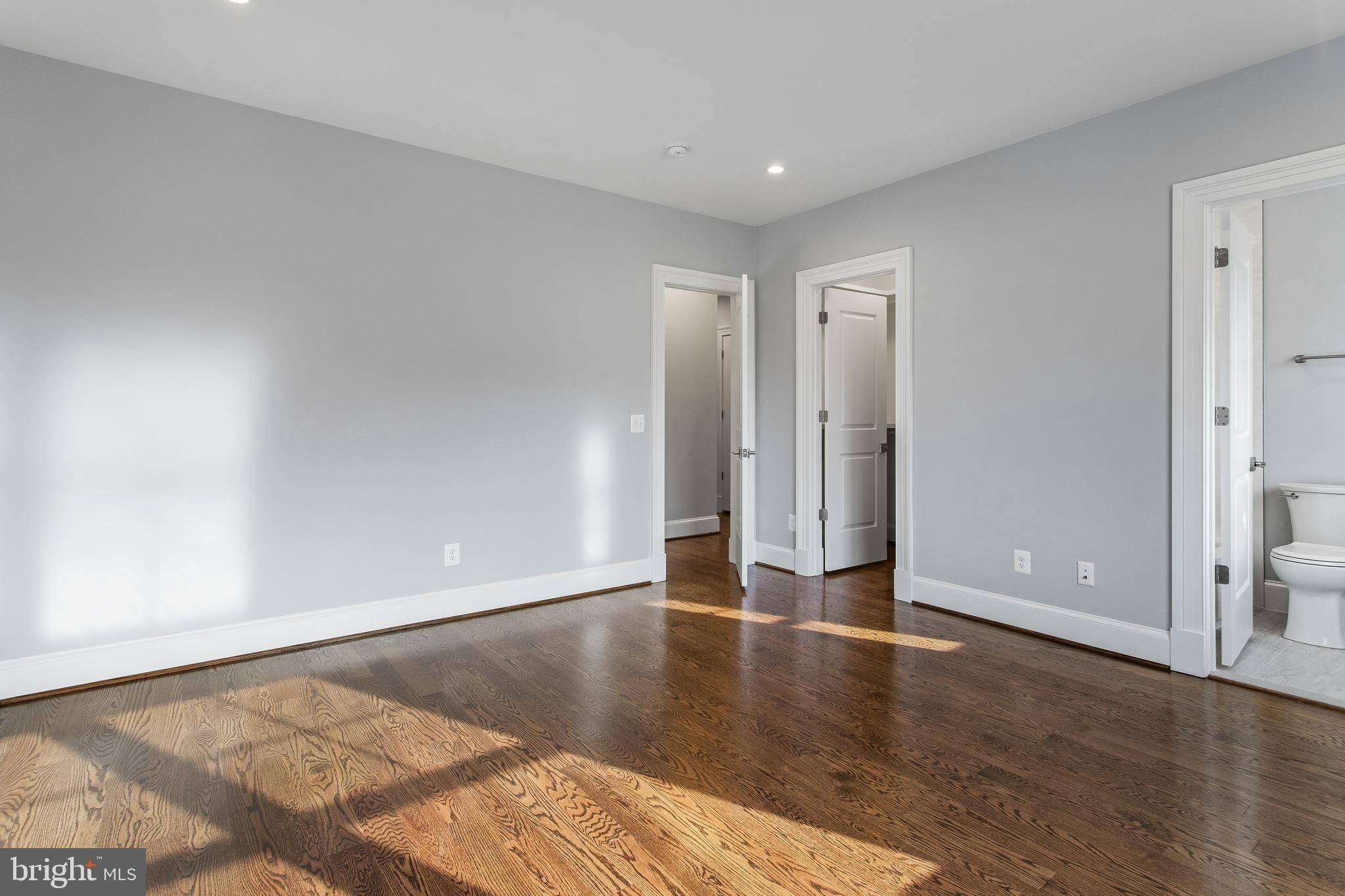 106 Tapawingo Road Southwest Vienna, VA 22180 - Photo 35 of 49