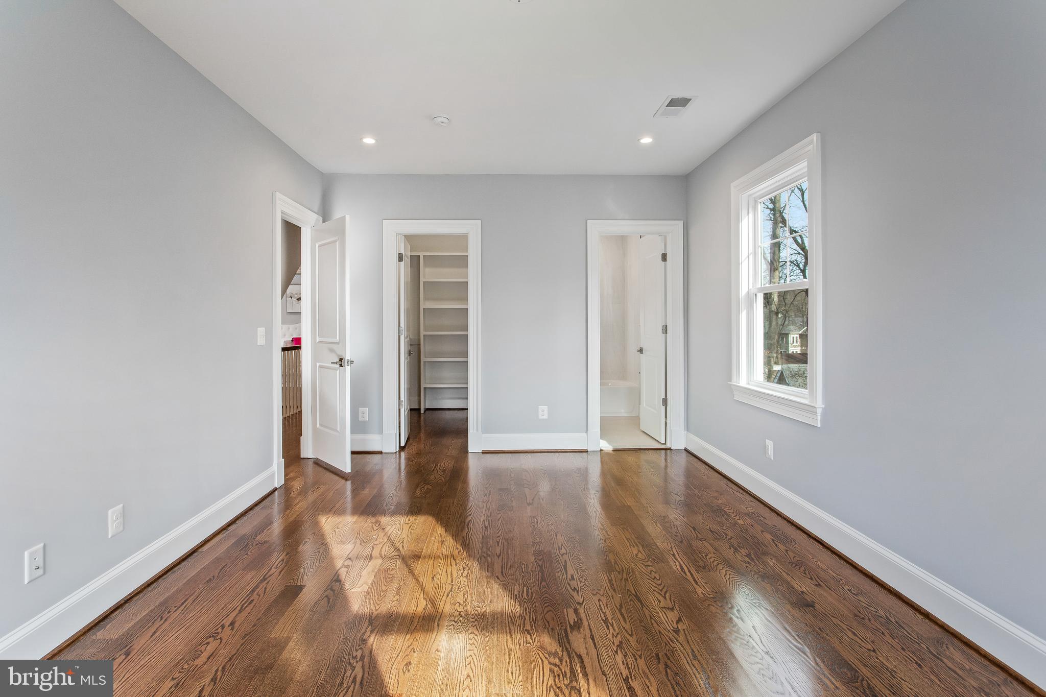 106 Tapawingo Road Southwest Vienna, VA 22180 - Photo 38 of 49