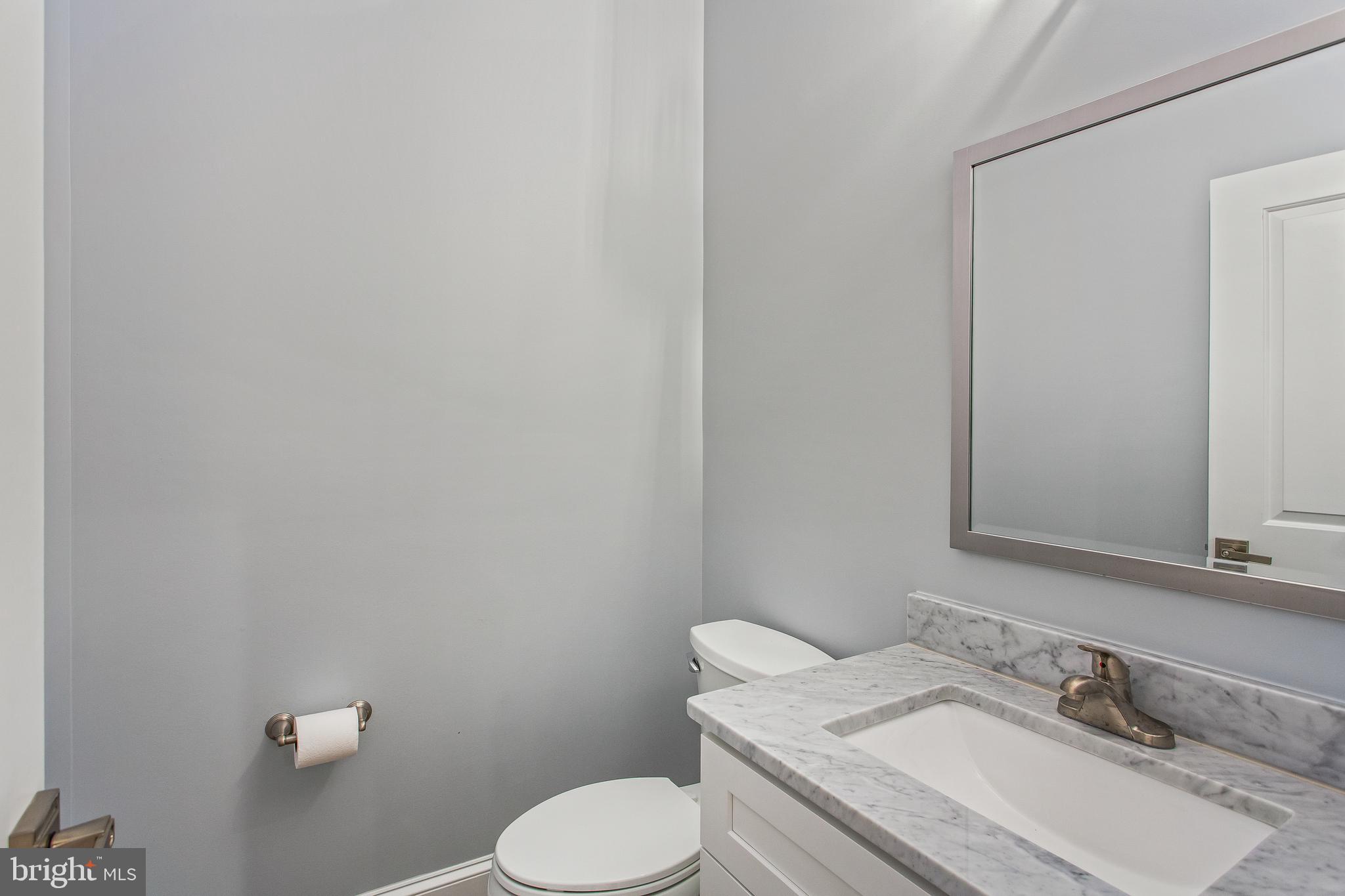 106 Tapawingo Road Southwest Vienna, VA 22180 - Photo 43 of 49