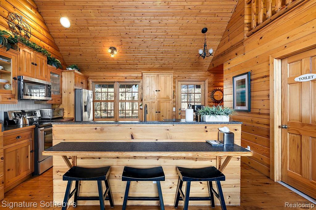 7699 Minnick Road Harbor Beach, MI 48441 - Photo 16 of 84