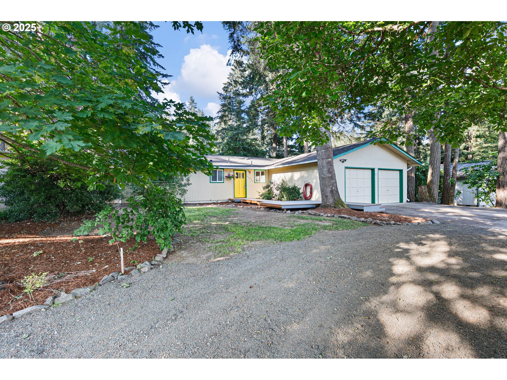 24822 Sertic Road Veneta, OR 97487 - Photo 2 of 37 Gallery Image 2