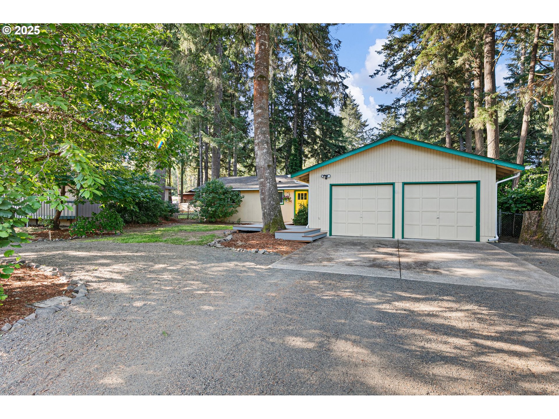 24822 Sertic Road Veneta, OR 97487 - Photo 4 of 37 Gallery Image 4