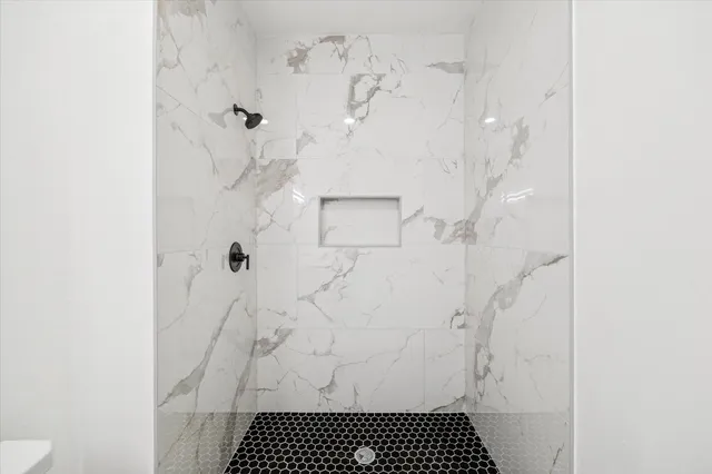 $439,999 | 7222 Philibert Lane, Unit A/B, Houston, TX 77028