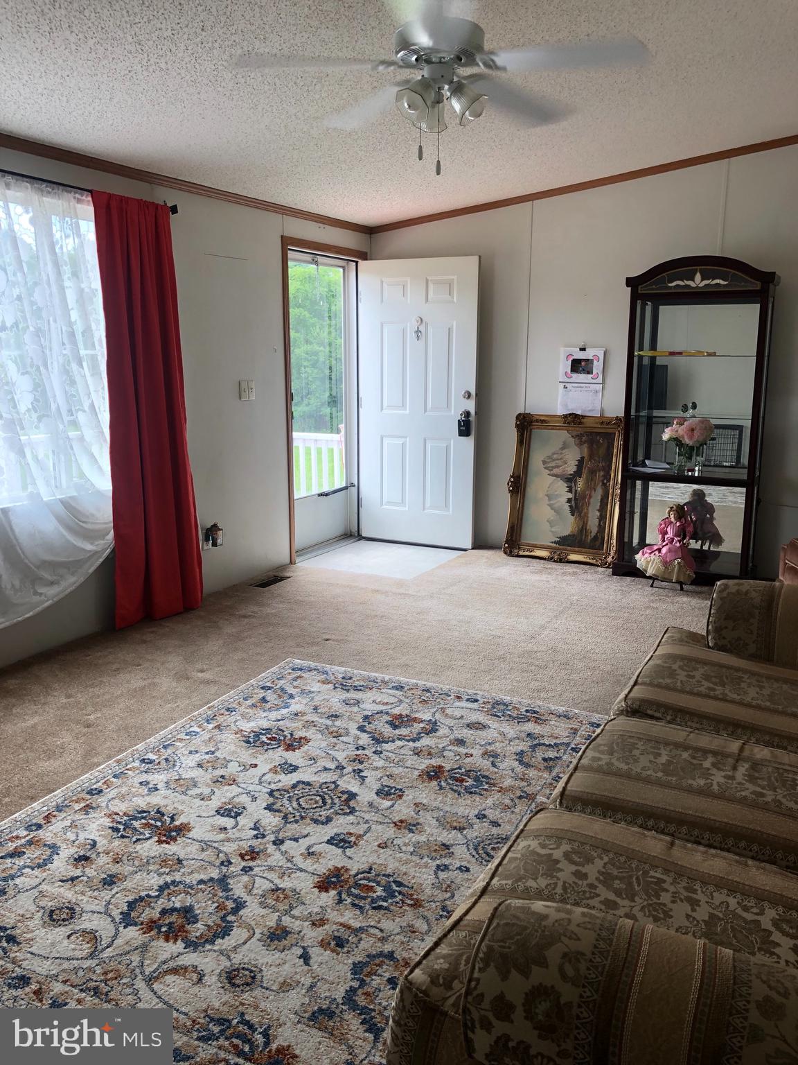 629 Dominion Road Gerrardstown, WV 25420 - Photo 13 of 39 Living room